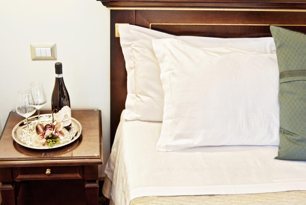 Beau Site - Antica Residenza Hotel โรม ภายนอก รูปภาพ